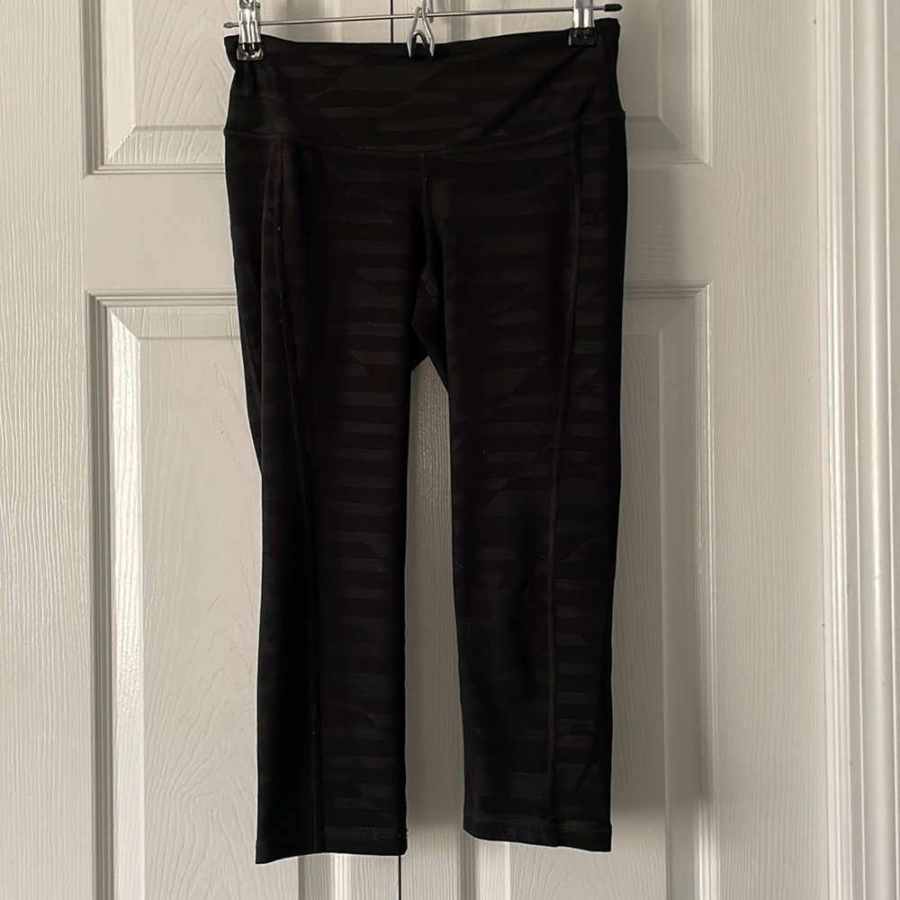 Old Navy Active Fitted Leggings